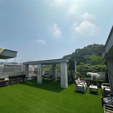 Yolo House Hotel Incheon Exterior photo