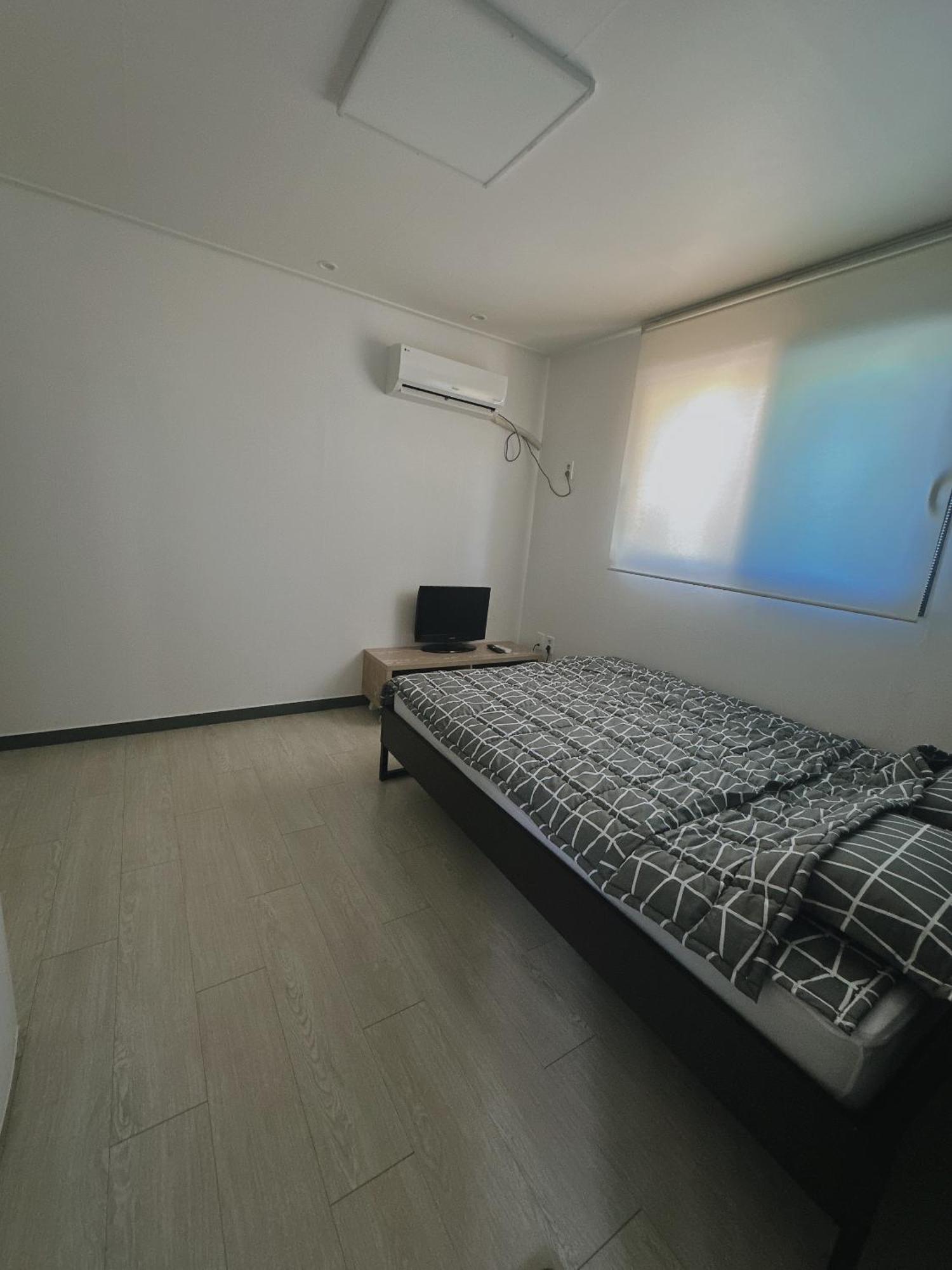 Yolo House Hotel Incheon Exterior photo